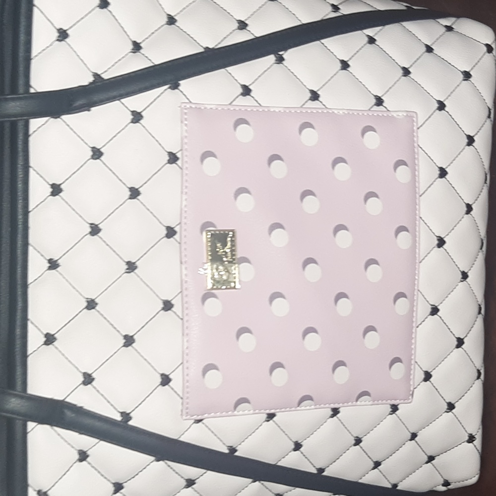 Betsy Johnson large quilted hearts purse / tote, EUC, pink black white